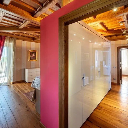 Clelia Бене-Ваджиенна